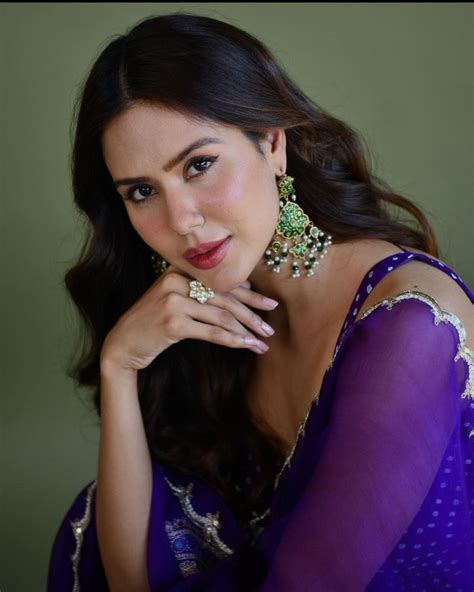 What is the religion of actress Sonam Bajwa and is she a Sikh or ...